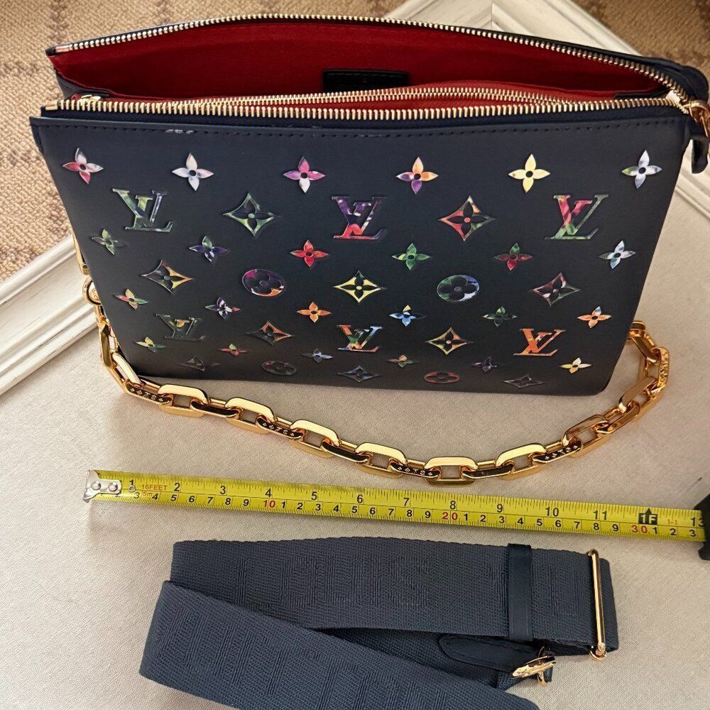 Navy soft leather rainbow embossed crossbody, gold toned, w 2 straps NWOT - Picture 3 of 10